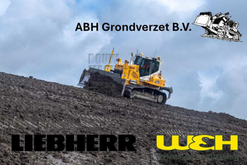 Liebherr PR726 01